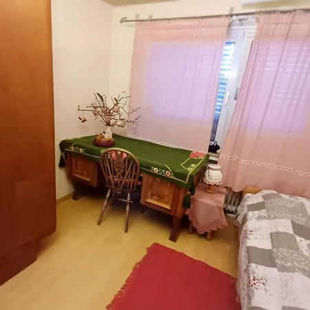 Cristina 아파트 *